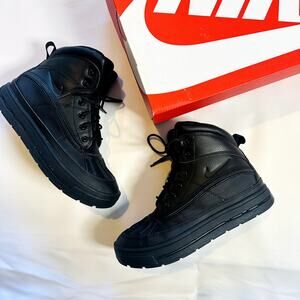 Nike Woodside 2 High (GS) Big Kids' Rain Boots w/ Box Sz 5.5Y